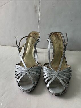 Arturo Chiang Silver Metallic Strappy Slingback Sandals